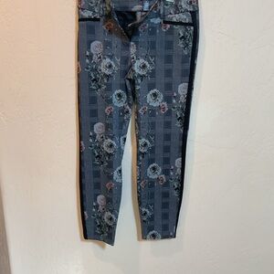 Floral Plaid Leggings by Flirtations size 11